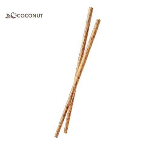 Set de palillos reutilizables de línea nature fabricados en coco. Tras el consumo de su fruto, del coco y su planta se pueden obtener multitud de productos, con