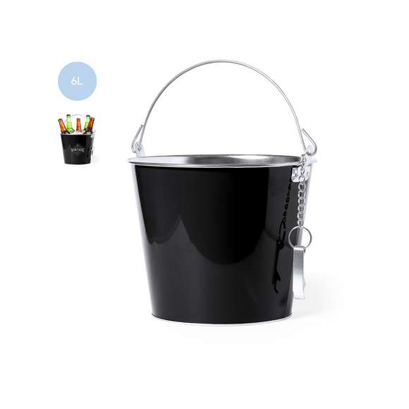 Cubo metálico de 6l de capacidad, con interior galvanizado y exterior disponible en variada gama de colores. Con asa, incluido abridor de aluminio y cadena en color plata.