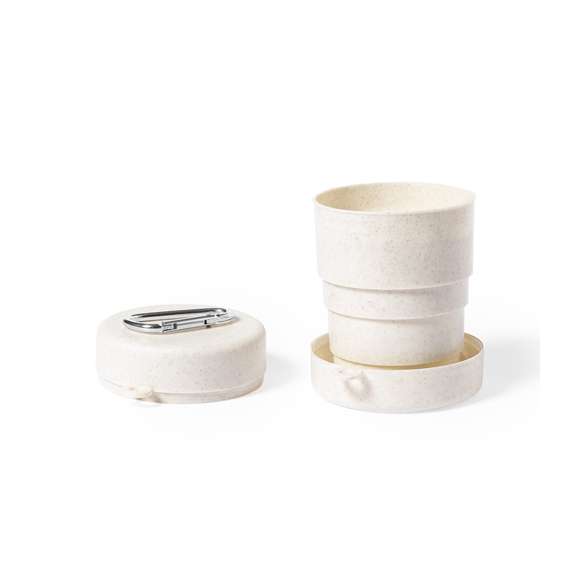 Original vaso plegable para emergencias fabricado en PP veteado libre de BPA. De 220ml de capacidad, con mosquetón metálico de transporte. Certificación Food Grade, garantizando la seguridad cuando los alimentos entran en contacto con el material usado para fabricar el producto.