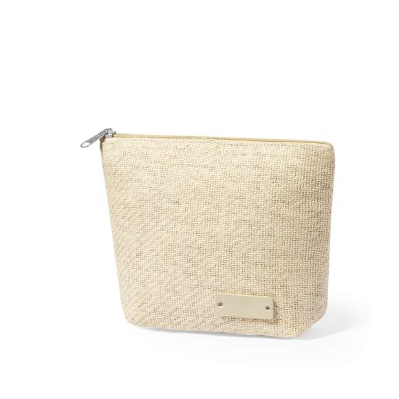 Neceser en material sintético, con cierre de cremallera y tirador metálico. Con superficie para personalización en madera, especialmente diseñada para marcaje en láser.