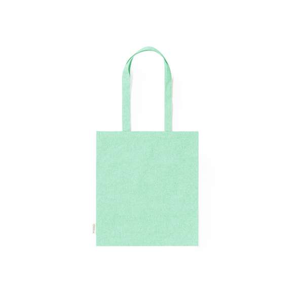 Bolsa fabricada en material100% algodón reciclado de 140g/m2. Certificación GRS (Global Recycled Standard / Estándar de Reciclaje Global), que garantiza el origen reciclado del material usado para fabricar el producto. De acabaco cosido, con asas largas reforzadas de 70 cm y disponible en variada gama de colores. Resistencia hasta 8kg, incluida etiqueta con distintivo de algodón reciclado.