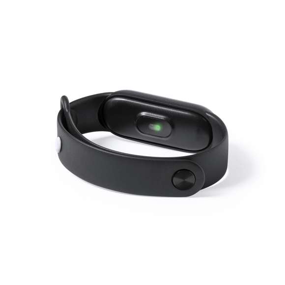 Brazalete inteligente multifunción de diseño deportivo, con batería de litio y conexión Bluetooth® 4.0, recargable mediante conexión USB -cable incluido-. Su cuerpo en material TPU y su pantalla a color TFT integrada de 0,96 pulgadas lo convierten en el gadget perfecto para todo tipo de actividades deportivas, de ocio y para el día a día. APP disponible para iOS y Android. Con monitorización de frecuencia cardíaca, presión arterial y multitud de funciones. Presentado en atractiva caja de diseño.