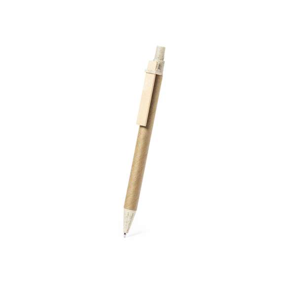 Bolígrafo de línea nature con mecanismo pulsador. Combinación de cuerpo en cartón reciclado de color natural, con punta y pulsador en caña de trigo y clip de madera, para así fomentar la utilización y reciclado de materias primas, reduciendo así las emisiones contaminantes. Tinta azul. Con distintivo Wheat Straw en la parte superior.