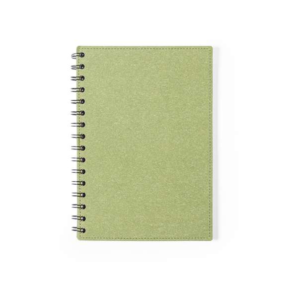 Libreta de anillas A5 de línea nature, con tapas duras en resistente cartón reciclado. 80 hojas con disposición a una raya, de acabado kraft y distintivo reciclado.