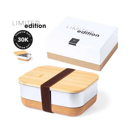 Fiambrera Limited Edition. Un fascinante diseño que conjuga diseño, funcionalidad y sostenibilidad. Compuesto por un compartimento principal en acero inox de 1 litro de capacidad, tapa hermética en bambú y base en corcho natural. Incluye cinta de seguridad.  De la perfecta combinación entre exclusividad y diseño, nace Limited Edition, una colección especial de ideas promocionales de edidición limitada. Un nuevo concepto, inspirado en la fusión de artículos premium con las últimas y más novedosas tendencias y que cuenta con una seleción limitada de unidades, convirtiendo así un regalo en una experiencia única e inolvidable.  Exclusivo estuche de presentación Limited Edition, con diseño protegido por derechos de propiedad industrial.  Incluida tarjeta con descripción de Limited Edition en cartón reciclado.