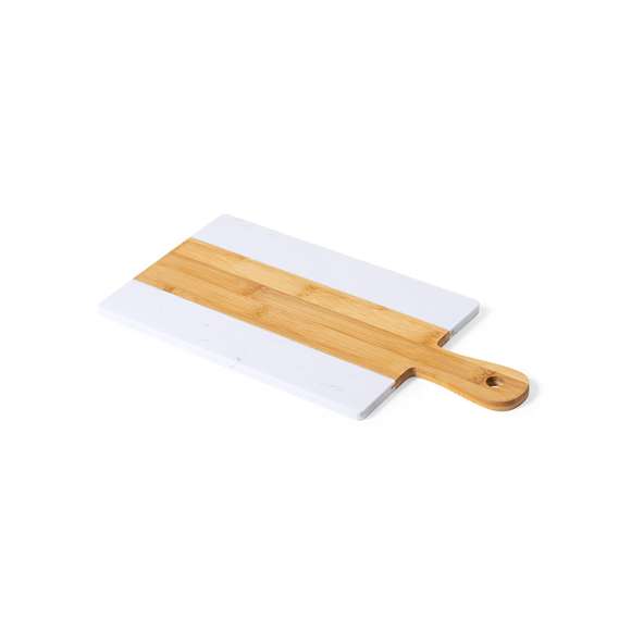 Tabla de corte y presentación Limited Edition. Un nuevo estilo que combina lo moderno y tradicional. Fabricada a partir de materiales naturales como el bambú y extracto de mármol. De suave y resistente acabado pulido y asa para fácil manejo.  De la perfecta combinación entre exclusividad y diseño, nace Limited Edition, una colección especial de ideas promocionales de edidición limitada. Un nuevo concepto, inspirado en la fusión de artículos premium con las últimas y más novedosas tendencias y que cuenta con una seleción limitada de unidades, convirtiendo así un regalo en una experiencia única e inolvidable.  Exclusivo estuche de presentación Limited Edition, con diseño protegido por derechos de propiedad industrial.  Incluida tarjeta con descripción de Limited Edition en cartón reciclado.