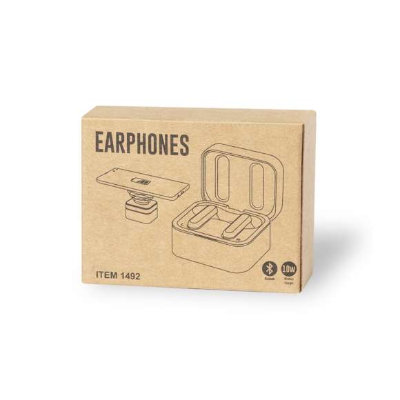 Auriculares intraurales de línea nature. Fabricados en resistente ABS con detalles en bambú en auriculares y base. Conexión Bluetooth® 5.0 y función manos libres, con botón de control táctil en el auricular. Incluye cargador inalámbrico 10W integrado en la tapa de bambú de la base de caga. Recargables por USB, con cable Tipo C incluido. Presentados en caja individual de diseño eco en cartón kraft.