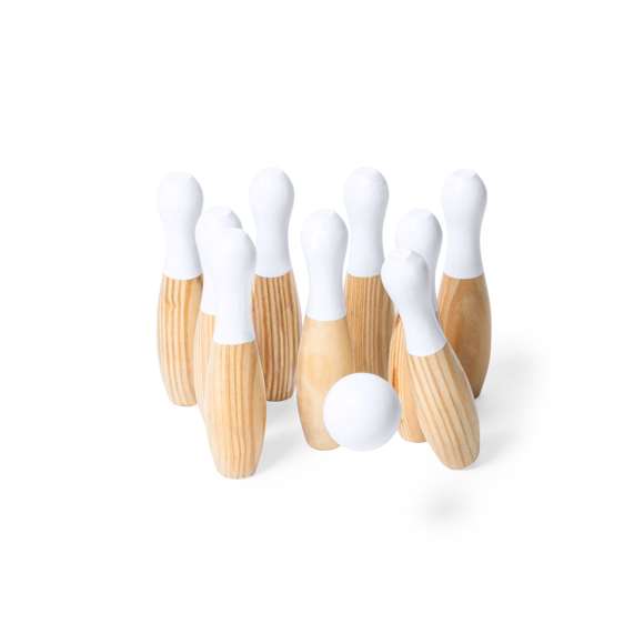 Juego de bolos fabricados en resistente madera natural de pino, con parte superior de cada bolo lacada en blanco. Set de 9 bolos y 3 bolas de color blanco, en bolsa de transporte 100% algodón, con cordón de cierre a juego. Presentación en caja individual de diseño kraft, con manual de instrucciones en español e inglés.