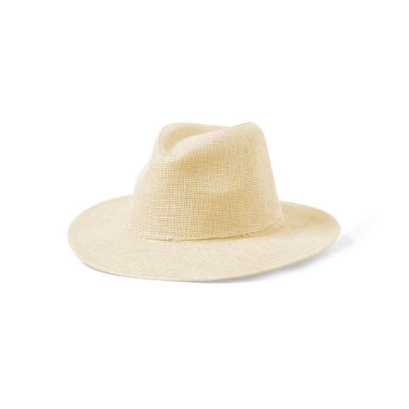 Sombrero indiana fabricado en paja de papel, con confortable cinta ajustable interior.