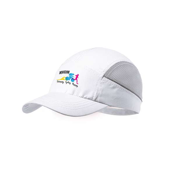 Gorra deportiva fabricada en suave y resistente microfibra. Con redecilla a juego para el sudor en paneles laterales y cierre ajustable de velcro. Con bandas reflectantes en los laterales y disponible en variada gama de colores -color blanco especial para marcaje en sublimación-.