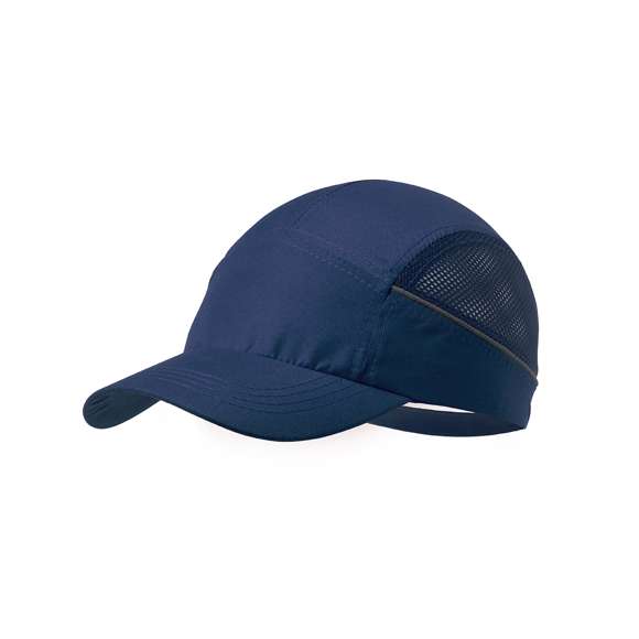 Gorra deportiva fabricada en suave y resistente microfibra. Con redecilla a juego para el sudor en paneles laterales y cierre ajustable de velcro. Con bandas reflectantes en los laterales y disponible en variada gama de colores -color blanco especial para marcaje en sublimación-.