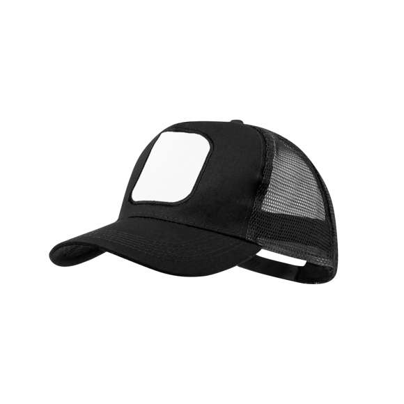 Gorra tipo trucker fabricada en resistente combinación de algodón y poliéster. Con parche frontal cosido especialmente diseñado para marcaje en sublimación. Redecilla y cierre ajustable de plástico a juego.