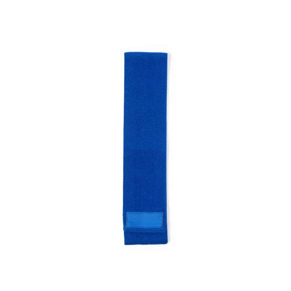 Goma elástica para fitness. Fabricada en combinación de poliéster y latex de alta calidad. De resistencia media y disponible en variada gama de colores. Presentación en funda de redecilla con cierre de cordón y ajustador. Incluido manual de instrucciones en español e inglés.
