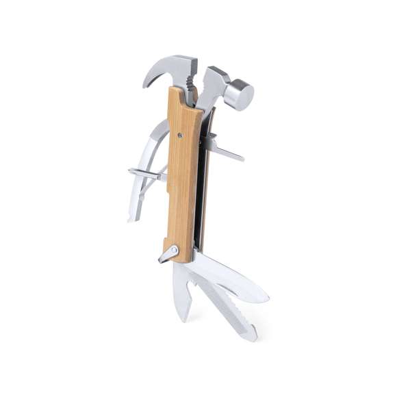 Multiherramienta de línea nature, con resistente cuerpo en acero inox y empuñadura de bambú. Con 13 funciones, entre otras martillo y sacaclavos  cuchillo y cortauñas  destornillador plano y philips  lima  abridor y alicates. Cordón a juego en polipiel y presentada en caja individual de diseño kraft.