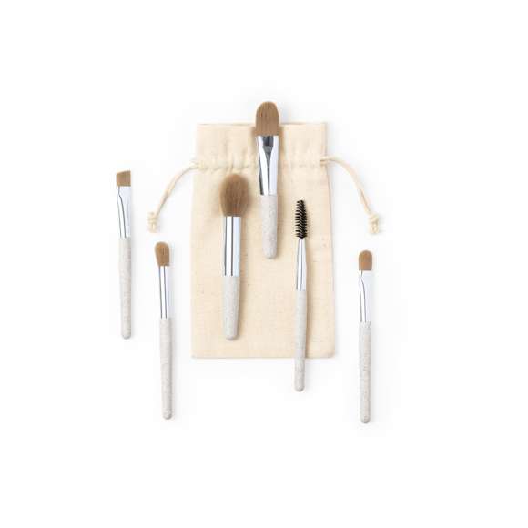 Set de brochas de maquillaje, con 6 brochas para diferentes usos incluidas. Fabricadas en caña de trigo, para así fomentar la utilización de materias primas naturales y reducir las emisiones contaminantes. Set presentado en funda de algodón 100%, con cordón de cierre.