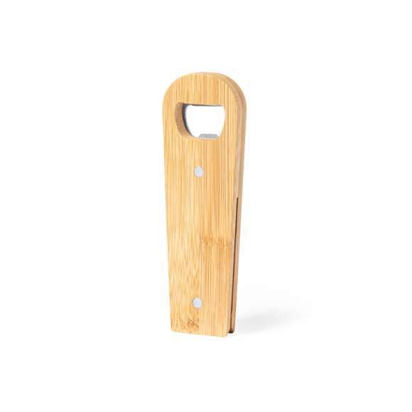 Original abridor magnético de línea nature, fabricado en resistente bambú. Con pinza integrada en cuerpo y sistema de apertura metálico.
