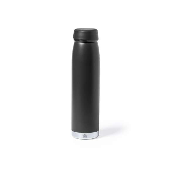 Bidón térmico de 380 ml de capacidad, fabricado en acero inox reciclado de doble pared, con tapón a rosca a juego y base en plata. Disponible en variada gama de colores satinados, libre de BPA y presentado en caja individual de diseño kraft.  El acero es uno de los materiales más demandados y que puede encontrarse casi en todas partes, desde productos de uso diario a grandes construcciones. Con innumerables propiedades, entre las que cabe destacar la durabilidad y su alto grado de reutilización, convirtiéndolo en una alternativa muy valorada en soluciones de sostenibilidad. Debidamente tratado, permite obtener nuevos recursos de infinita utilización.