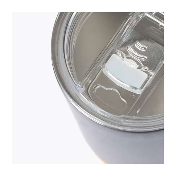 Taza térmica de sobremesa fabricada en acero inox de doble pared y 330ml de capacidad. Con dosificador en tapa, libre de BPA, y base en corcho natural. Disponible en variada gama de colores mate. Presentada en caja individual de diseño kraft.