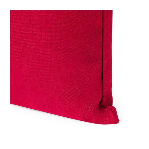 Bolsa fabricada en algodón 100% de 180g/m2. De acabado cosido y asas largas reforzadas (70 x 2,5 cm). Disponible en variada gama de colores. Resistencia hasta 10 kg de peso.