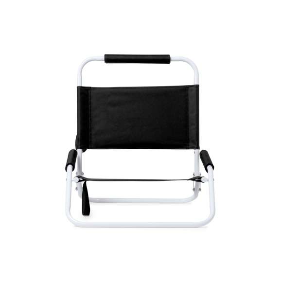 Silla plegable ligera y resistente, con estructura metálica lacada en color blanco. Respaldo y asiento en poliéster 600D, con acolchado en espuma a juego en reposabrazos y reposacabezas. Con asa de transporte a juego y disponible en variada gama de colores.