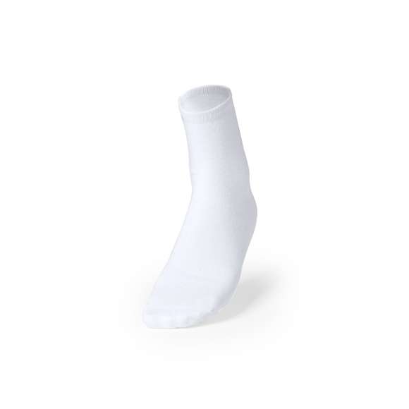 Par de calcetines fabricados en poliéster blanco y especialmente diseñados para marcaje en sublimación. En talla L-XL.
