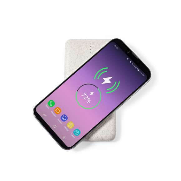 Batería auxiliar externa de 8.000 mAh, con cargador inalámbrico integrado 10W. Fabricada en caña de trigo, para así fomentar la utilización de materias primas naturales y reducir las emisiones contaminantes.2 salidas USB, con conexión Tipo C dual de entrada y salida e indicador LED de estado de carga. Compatible con dispositivos equipados con tecnología de carga inalámbrica Qi, cable de carga Tipo C incluido. Presentado en caja individual de diseño kraft, con manual de instrucciones en español e inglés. Entrada/Salida USB C: 5-12V DC 3-1.5V, PD18WSalidas USB: 5-12V DC 3-1.5ALas capacidades mostradas en todas nuestras baterías auxiliares externas son reales, incorporando todas ellas baterías de grado A y no recicladas, con una vida útil de al menos 500 ciclos de carga y según normativa CE. Además, están fabricadas conforme a los estándares RoHS y en cumplimiento con los siguientes requisitos de seguridad:Sistema de protección contra sobrecarga del power bank. Sistema de protección contra descarga completa que proporciona una mayor durabilidad del power bank. Sistema de bloqueo para evitar cortocircuitos. Sistema de transferencia de carga constante, acorde con la capacidad del dispositivo de destino.