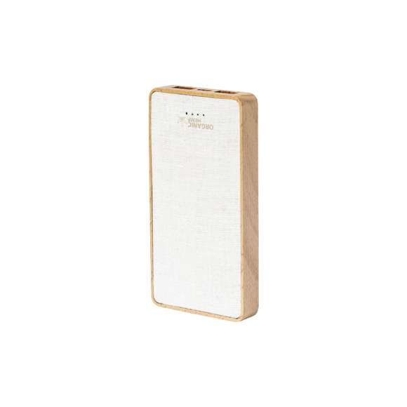 Batería auxiliar externa de 8.000 mAh. Con carcasa fabricada en combinación de cáñamo orgánico y madera natural. Con salidas USB, conexión Tipo C dual de entrada-salida, e indicador LED de estado de carga.Entrada/Salida USB C: 5V DC 2.4A. Salida USB A: 5V DC 2.4A.Incluye cable de carga Tipo C y manual de instrucciones en español e inglés. Presentado en caja individual de diseño kraft. El cáñamo se obtiene de la planta cannabis, cuyos procesos tanto de cultivo como de obtención de fibras, son respetuosos con el medio ambiente, dando como resultado un material de gran resistencia, de origen natural y sostenible. Las capacidades mostradas en todas nuestras baterías auxiliares externas son reales, incorporando todas ellas baterías de grado A y no recicladas, con una vida útil de al menos 500 ciclos de carga y según normativa CE. Además, están fabricadas conforme a los estándares RoHS y en cumplimiento con los siguientes requisitos de seguridad:Sistema de protección contra sobrecarga del power bank. Sistema de protección contra descarga completa que proporciona una mayor durabilidad del power bank. Sistema de bloqueo para evitar cortocircuitos. Sistema de transferencia de carga constante, acorde con la capacidad del dispositivo de destino.