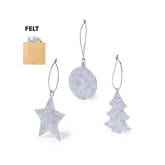 Set de adornos navideños de 3 piezas fabricadas en suave fieltro. Incluye en 3 diseños: Árbol de Navidad, Estrella y Bola Navideña. Todas las piezas incluyen colgador. Presentado en bolsa de papel reciclado.