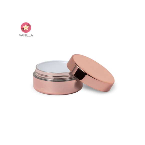 Bálsamo labial en elegantes colores dorado, plateado y oro rosa. Aroma vainilla, con protección SPF15 y dermatológicamente testado. Con tapa a rosca y acabado brillo.