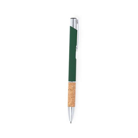 Elegante bolígrafo de línea nature y mecanismo pulsador. Cuerpo en resistente aluminio de acabado goma y empuñadura en corcho, con la caña en una amplia gama de distintivos colores. Clip metálico, con pulsador retráctil y en tinta azul. Presentado en bolsa individual reciclada.Elaborado con elementos vegetales para así fomentar la utilización de materias primas naturales y reducir las emisiones contaminantes.