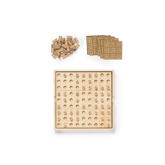 Juego de habilidad sudoku fabricado en resistente madera. Incluye 81 fichas de madera numeradas y 10 cartas. Con reglas del juego en español e inglés. Presentado en estuche de madera con tapa-tablero.