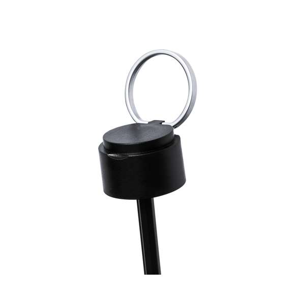 Paraguas plegable de 98cm de diámetro. En material pongee 190T RPET. De apertura manual, con sistema anti viento y varillas fabricadas en fibra de vidrio. Con mango ergonómico con práctica asa metálica de transporte, funda de transporte a juego y cierre con velcro a juego. Con etiqueta distintiva RPET. Presentado en bolsa individual reciclada.El material RPET se elabora a partir de plástico reciclado, para así fomentar la reutilización de residuos plásticos y ayudar a la sostenibilidad del planeta.
