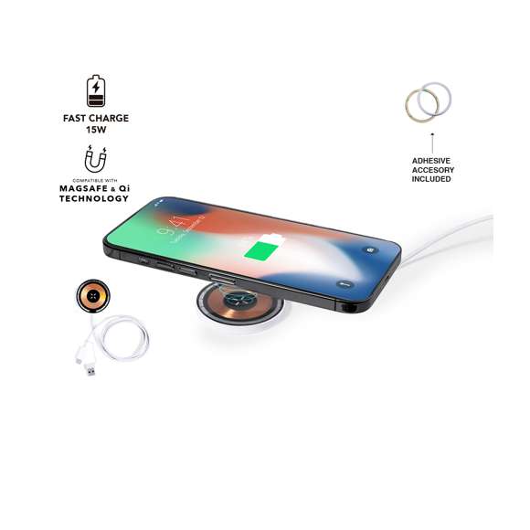 Cargador inalámbrico 15W en distintivo diseño transparente. Comodidad y eficiencia, con sistema de carga de última generación y compatible con dispositivos con tecnología Qi. Su superficie de carga junto a la tecnología Magsafe garantizan una conexión segura y estable. Conexión Tipo C, con manual de uso en español e inglés. Presentados en caja individual de diseño kraft.Fabricado conforme a los estándares RoHS y en cumplimiento con los siguientes requisitos de seguridad:Sistema de protección contra sobrecalentamiento.Sistema de protección contra sobrecarga.Sistema de bloqueo para evitar cortocircuitos.
