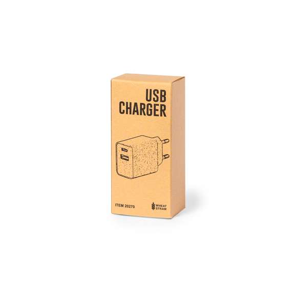 Cargador USB de pared con carga rápida, fabricado en fibra de trigo. Salida USB y Tipo C. Enchufe europeo y presentado en atractiva caja individual de diseño kraft.La caña de trigo fomenta la utilización de materias primas naturales, reduciendo así las emisiones contaminantes.