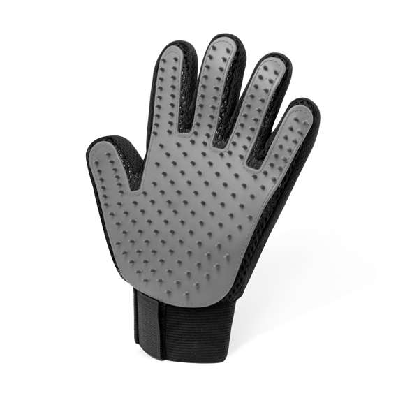 Guante para cepillar a las mascotas fabricado en suave poliéster y TPR. Diseñado para mimar a las mascotas, es fácil de usar y se ajusta a la mano gracias a su diseño ergonómico, con cinta de velcro adaptable. Las cerdas de suave TPR que atrapan el pelo suelto, para un cepillado fácil y cómodo. Presentado en una bolsa individual reciclada.