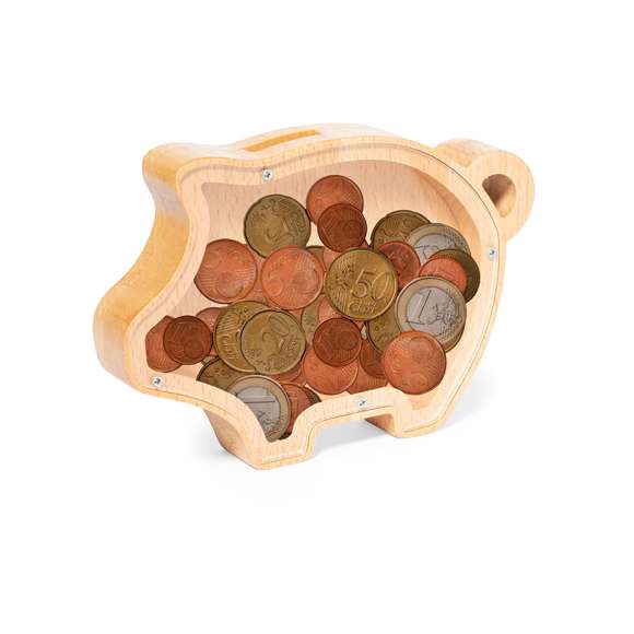 Encantadora hucha con la silueta de un cerdito combinando diseño y funcionalidad, para hacer del ahorro una experiencia alegre, viendo por su ventana de metacrilato como suben los ingresos. Presentado individualmente en caja de diseño kraft.