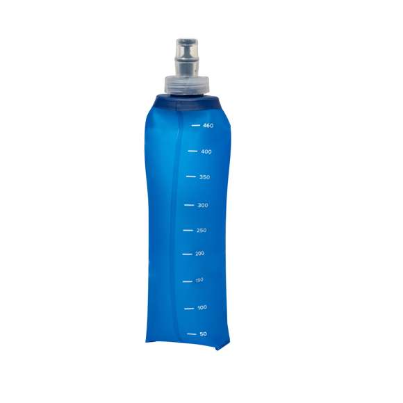 Bidón plegable de 500 ml, práctico y versátil. Su cuerpo flexible de acabado mate permite plegarlo para un almacenamiento cómodo y sencillo. Incluye un dosificador con tapón, y está libre de BPA.