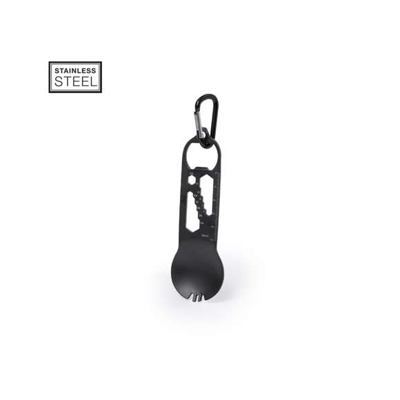 Completa multiherramienta con 16 funciones en acero inox. Incluye: mosquetón para transportarlo fácilmente, zona plana función destornillador, abrebotellas, regla de hasta 5 cm en un lateral, parte central para tuercas de 11 medidas diferentes (desde 1/4 hasta 11) y práctica cuchara con dientes para uso de tenedor. Presentada en una bolsa individual.
