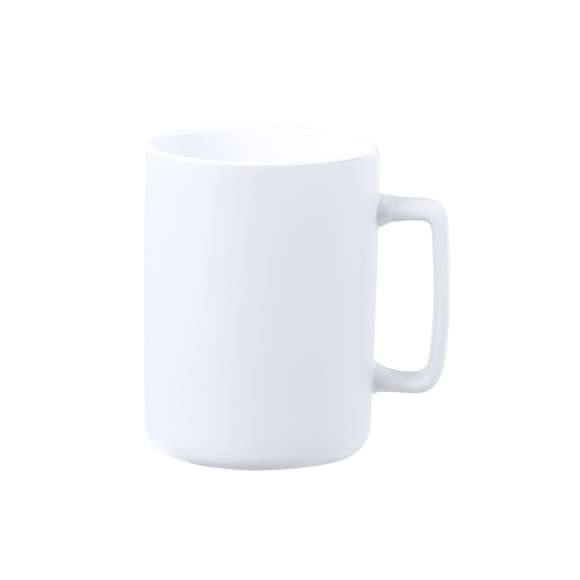 Taza de cerámica con 420 ml de capacidad. Distinguido diseño con asa cuadrada en combinación de interior en color blanco y exterior en variada gama de colores mate. Presentada en caja individual acabado kraft.