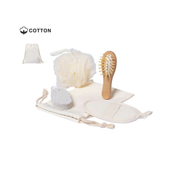 Completo set de baño con 4 accesorios. Practica bolsa de algodón de autocierre que incluye: cepillo para pelo fabricado en suave madera con cerdas a juego, suave esponja, esponja exfoliante adaptable a la palma de la mano y piedra pómez.