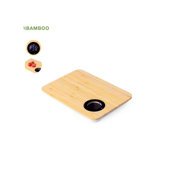 Tabla de corte fabricada en resistente bambú, con báscula digital integrada. Báscula con pantalla LCD que indica el peso en kg (máximo 5kg) y botón táctil ON/OFF. Con funciones de apagado automático, tara y selección de unidad de medida. Alimentado por 2 pilas AAA (no incluidas), con base antideslizante y troquelado para colgar. Presentada individualmente en caja de diseño kraft. Materiales como el bambú fomentan la utilización de materias primas naturales, reduciendo las emisiones contaminantes. Proviene de una planta de gran resistencia y versatilidad, con crecimiento y regeneración rápidos, siendo una excelente alternativa al uso de madera tradicional.