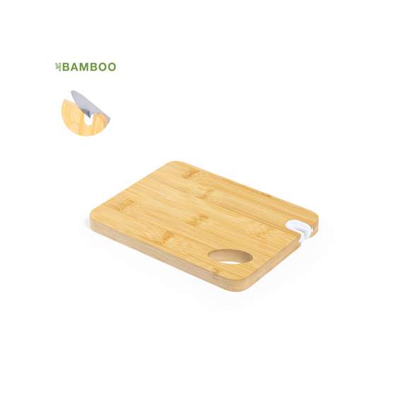 Tabla afilador fabricada en suave bambú. Con práctico afilador de cuchillo en el borde para obtener un corte siempre preciso y troquelado para fácil manejo y almacenamiento. Presentada individualmente en caja de diseño kraft.Materiales como el bambú fomentan la utilización de materias primas naturales, reduciendo las emisiones contaminantes. Proviene de una planta de gran resistencia y versatilidad, con crecimiento y regeneración rápidos, siendo una excelente alternativa al uso de madera tradicional.