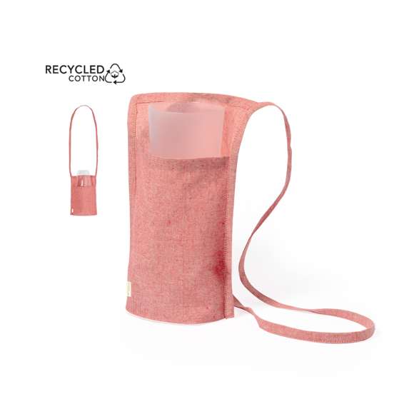 Práctico portatodo confeccionado en algodón 100% reciclado. Versátil bolsa con asa larga y bolsillo para llevar cómodamente copas, vasos o cualquier objeto cómodamente. Disponible en diversos colores y fabricado en suave algodón reciclado con etiqueta distintiva.
