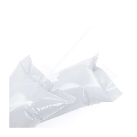 Par de bastom sticks/aplaudidores en resistente RPET y ruidoso material de color blanco. Reutilizables y con válvula de inflado incluida.El material RPET se elabora a partir de plástico reciclado, para así fomentar la reutilización de residuos plásticos y ayudar a la sostenibilidad del planeta. Presentado en bolsa de papel reciclada.