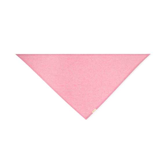 Pañoleta tamaño extra de diseño tirangular fabricada en algodón reciclado. Confeccionada en vivos y variados colores, con etiqueta distintiva. Pespuntes de refuerzo en los laterales.