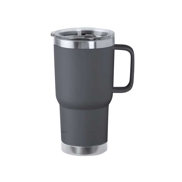 Taza térmica fabricada en acero inox reciclado, con doble pared y 600 ml de capacidad en color mate. Incluye tapa con cierre a presión, dosificador de fácil apertura y asa rígida para mayor comodidad. Es ideal para tener en tu escritorio, mesa o en cualquier superficie donde disfrutar tranquilamente de tu bebida favorita. Con logotipo Acero Inox Reciclado. El acero es uno de los materiales más demandados y que puede encontrarse casi en todas partes, desde productos de uso diario a grandes construcciones. Con innumerables propiedades, entre las que cabe destacar la durabilidad y su alto grado de reutilización, convirtiéndolo en una alternativa muy valorada en soluciones de sostenibilidad. Debidamente tratado, permite obtener nuevos recursos de infinita utilización