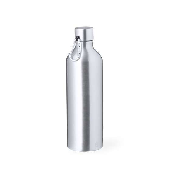 Bidón de Aluminio Reciclado de 800 ml de capacidad. De acabado mate, con tapón a rosca con mosquetón metálico para un fácil transporte y libre de BPA. Disponible en elegantes colores brillo. Presentado en caja individual de diseño kraft. El Aluminio Reciclado es un material con posibilidades de reciclaje casi infinitas, sin perder sus propiedades originales y consumiendo menos energía en este proceso.Certificación GRS (Global Recycled Standard / Estándar de Reciclaje Global), que garantiza el origen reciclado del material usado para fabricar el producto.