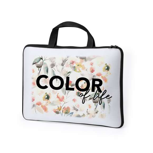 Práctica funda para ordenador portátil de hasta 15 pulgadas en soft shell. Especialmente diseñada para la sublimación con dos caras amplias para el marcaje, de cierre por cremallera de doble tirador en color negro y dos asas. Presentado individualmente en una bolsa reciclada.