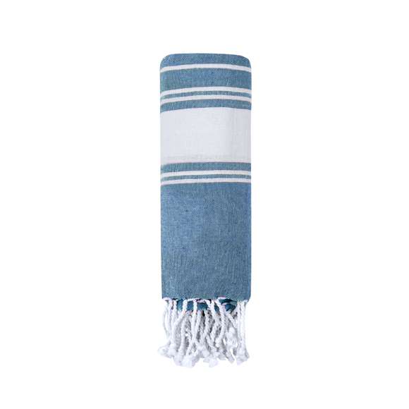 Suave pareo de toalla de 180g/m2 en combinación de algodón y poliéster. Disponible en variada gama de colores en tono bicolor. Presentado individualmente en bolsa.
