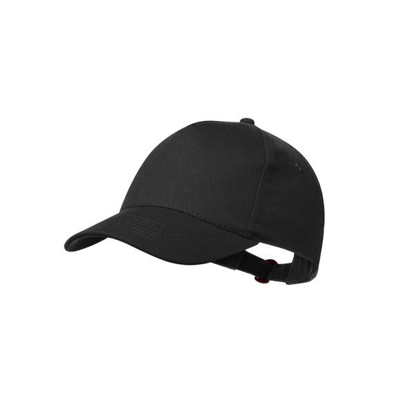 Gorra de 5 paneles en 100% algodón reciclado de suave acabado. Con cierre ajustable de hebilla y orificios de ventilación bordados. Disponible en variada gama de colores, con logotipo en etiqueta.